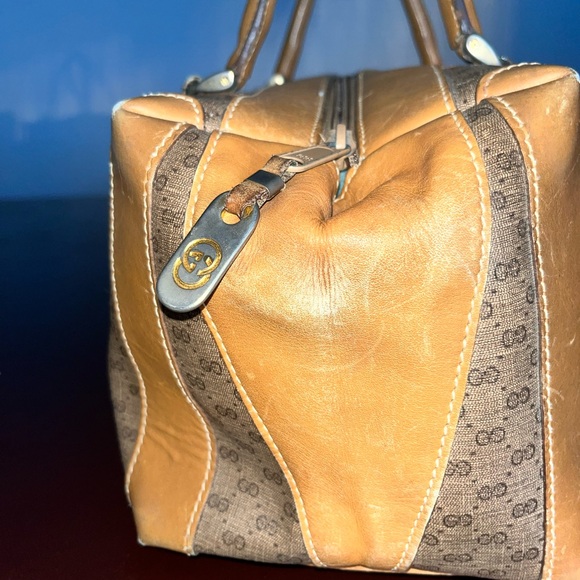 Gucci Micro GG Boston Bag - Picture 4 of 11